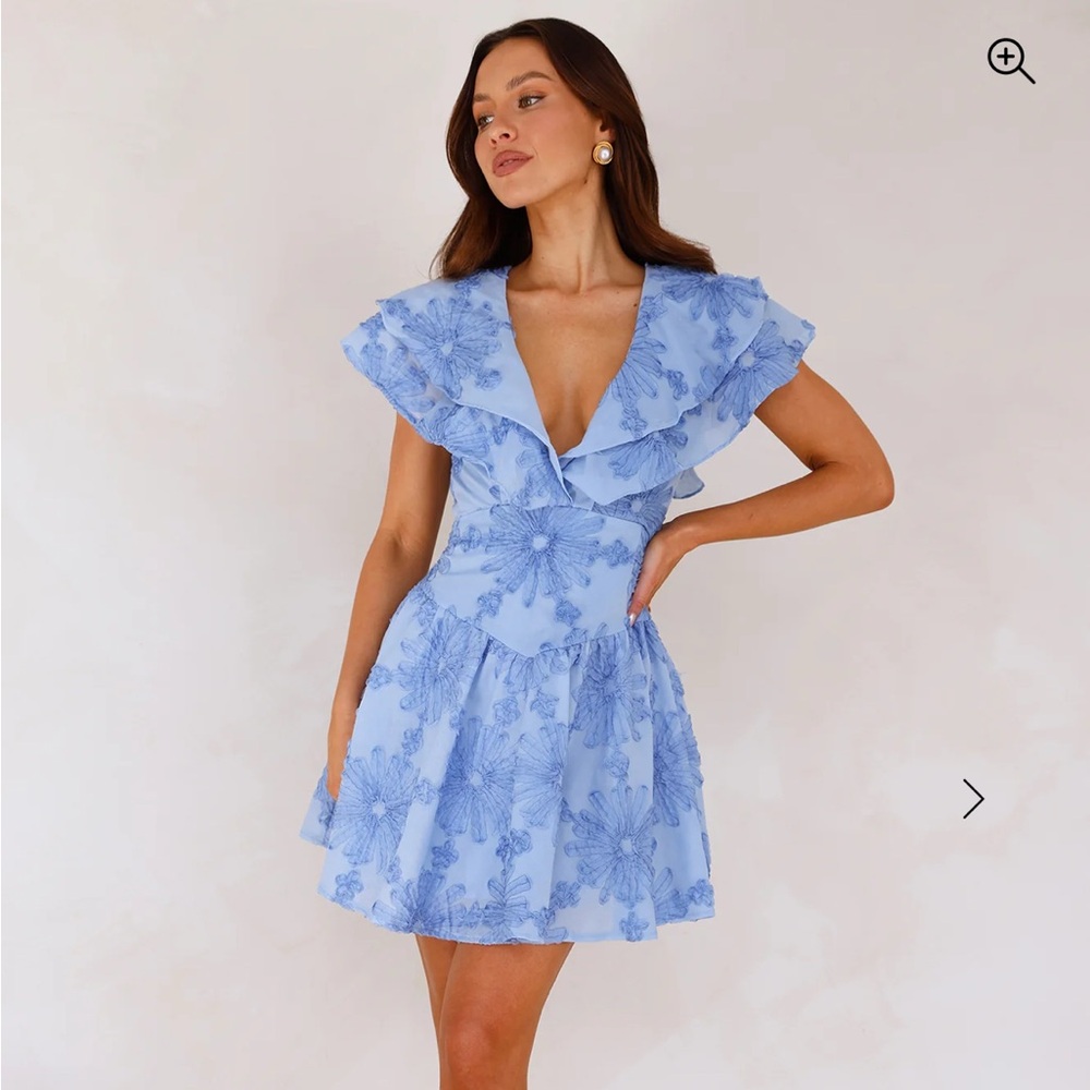Hello Molly Lily’s Song Mini Dress Ruffle Blue Textured Floral - Size XS